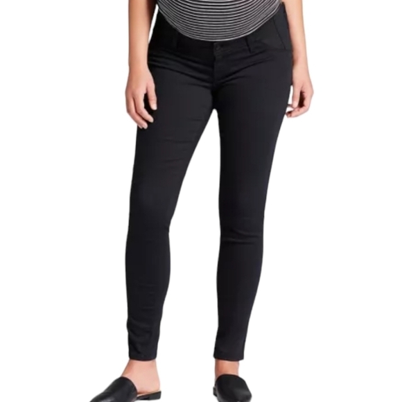 Under Belly Skinny Maternity Jeans | Isabel Maternity by Ingrid & Isabel | 14 - Picture 1 of 16
